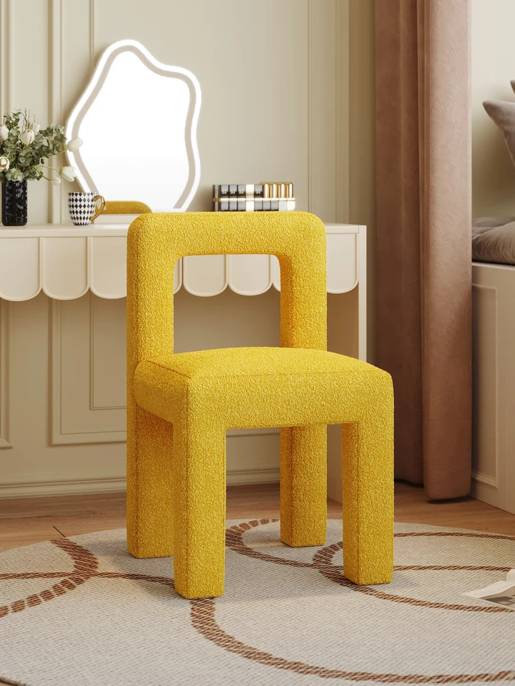 Кофейные стулья со спинкой из цельного дерева в скандинавском стиле, мебель для гостиной, Кашемировый обеденный стул, простые легкие Роскошные Фланелевые стулья для макияжа Изображение 0