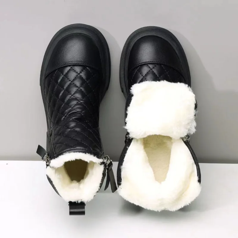 Новая женская обувь, нескользящие зимние ботинки, женские короткие ботильоны из теплого бархата с толстой подошвой, Роскошные дизайнерские пинетки на платформе E729 Изображение 0