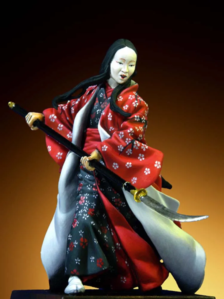 Новый в разобранном виде 1/32 54-мм самурайский женский воин (1600-1867) 54-мм набор игрушек из смолы 