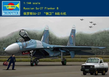 Модель Trumpeter 03909 1/144 Российский комплект пластиковых моделей Su-27 Flanker B