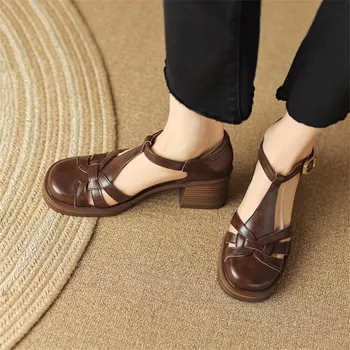 Летние сандалии 2023 года, Римские сандалии с носком из коровьей кожи, повседневная летняя обувь с ремешком и пряжкой, женские туфли-гладиаторы на толстом каблуке, высокие каблуки