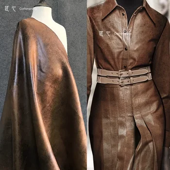 Лакокрасочное покрытие Кожаная ткань Куртка Сумочка Дизайнерская одежда Швейная ткань Оптовые метры ткани Полиэфирный материал Diy